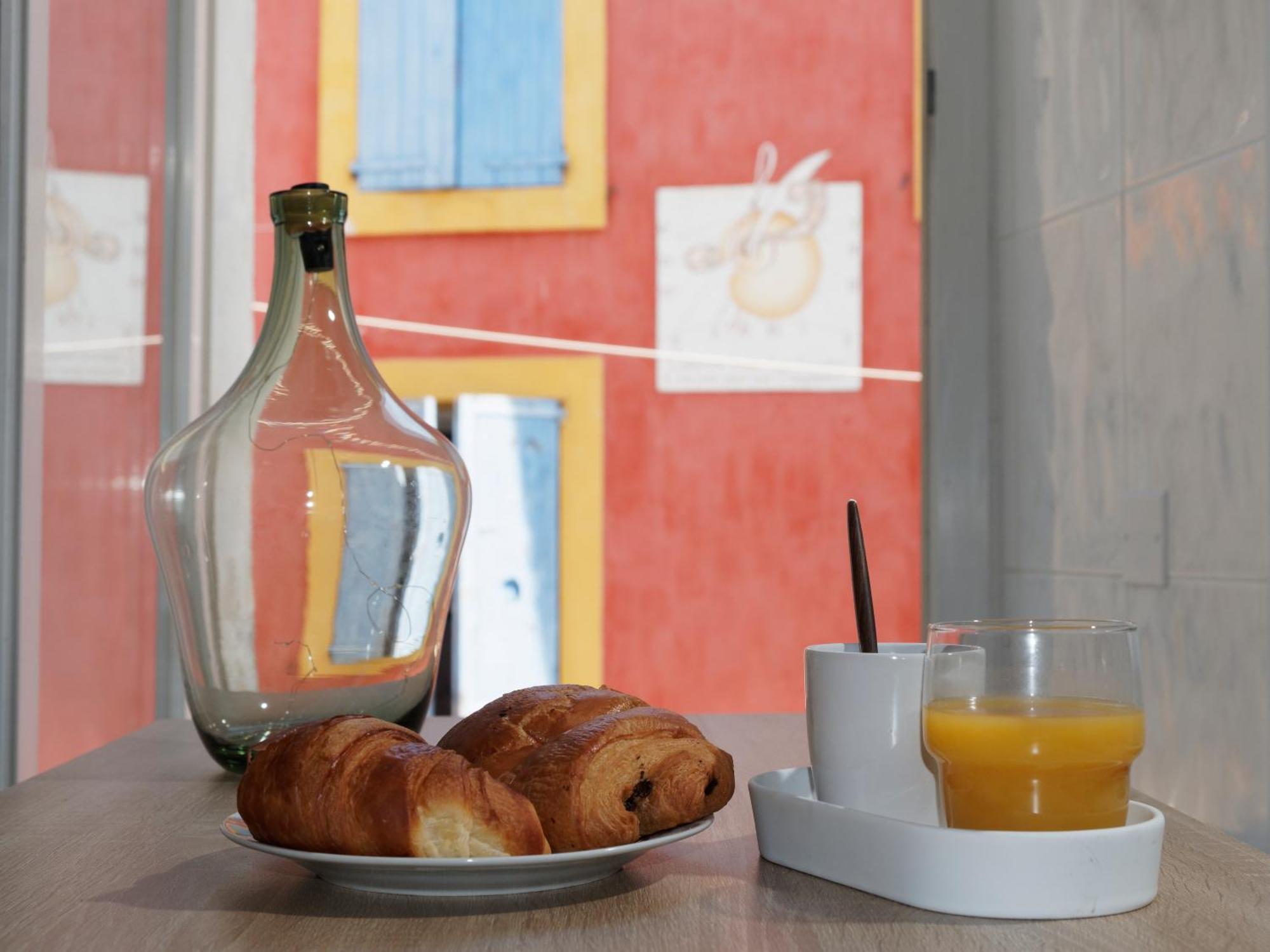 Le King & Suites Etoilees Greoux-les-Bains Luaran gambar