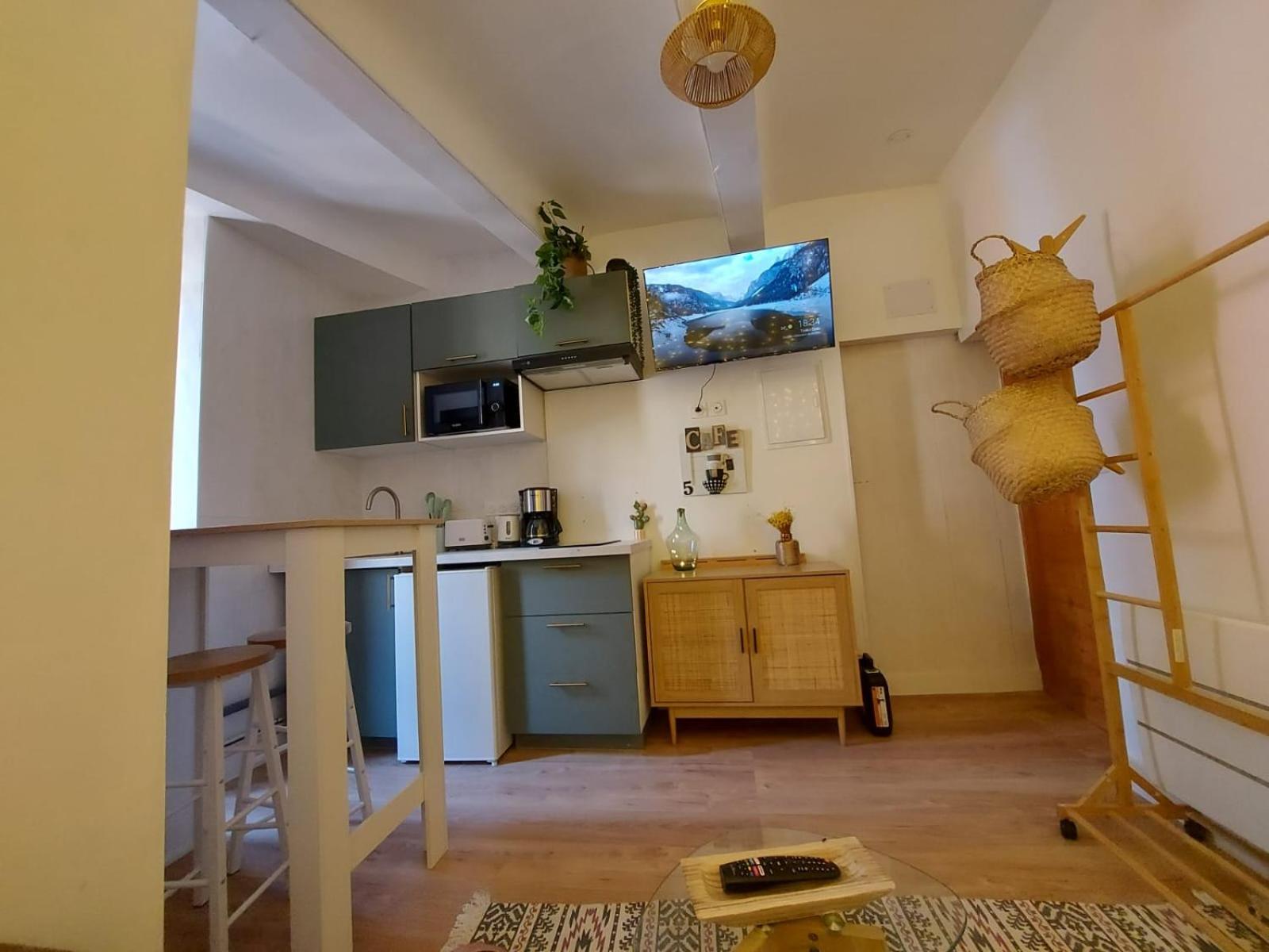 Le King & Suites Etoilees Greoux-les-Bains Luaran gambar