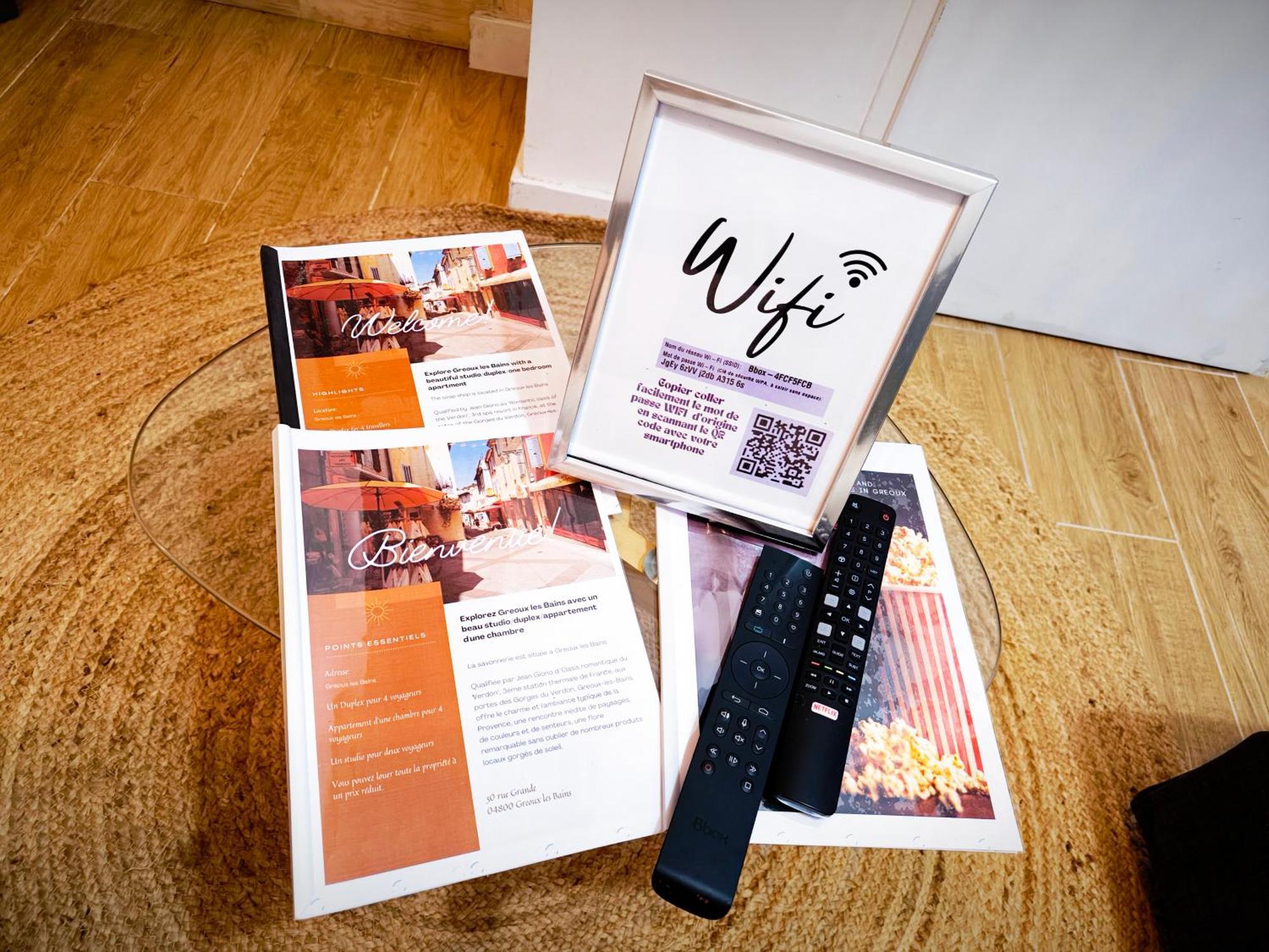 Le King & Suites Etoilees Greoux-les-Bains Luaran gambar